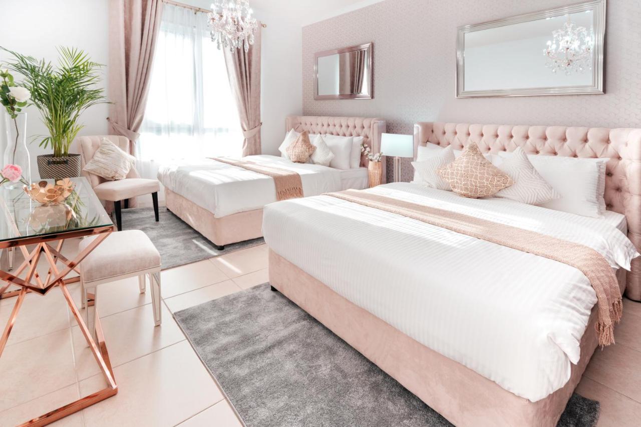 Elite Royal Apartment - Full Burj Khalifa & Fountain View - Ruby Dubai Bagian luar foto