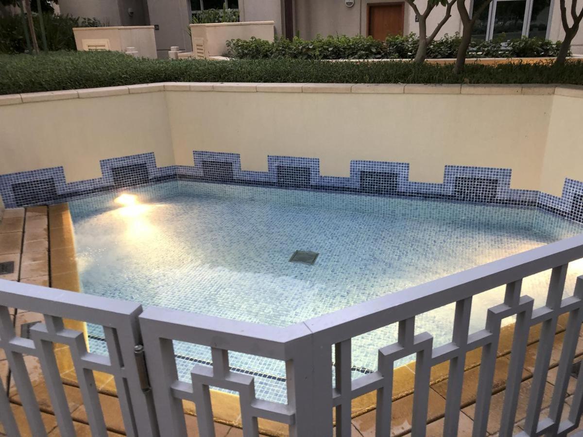 Elite Royal Apartment - Full Burj Khalifa & Fountain View - Ruby Dubai Bagian luar foto
