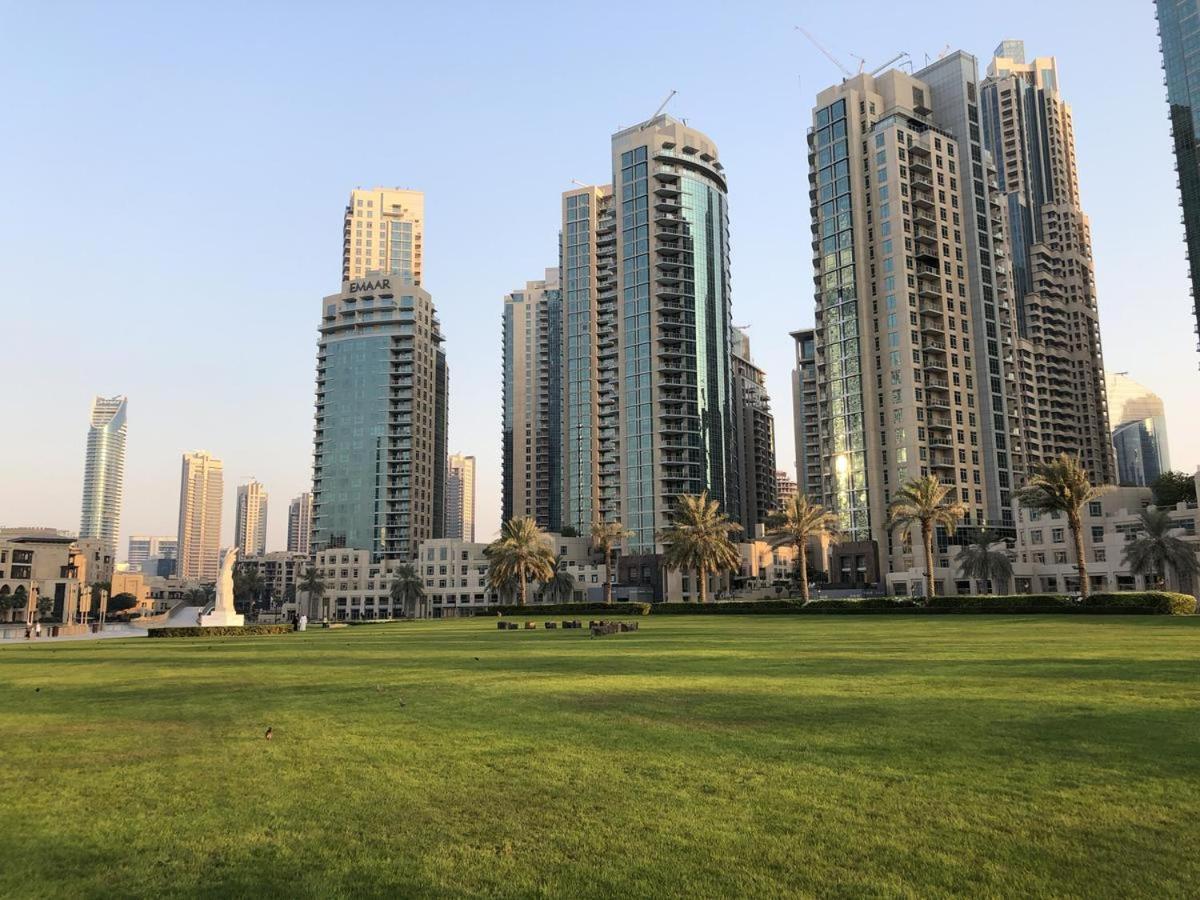 Elite Royal Apartment - Full Burj Khalifa & Fountain View - Ruby Dubai Bagian luar foto
